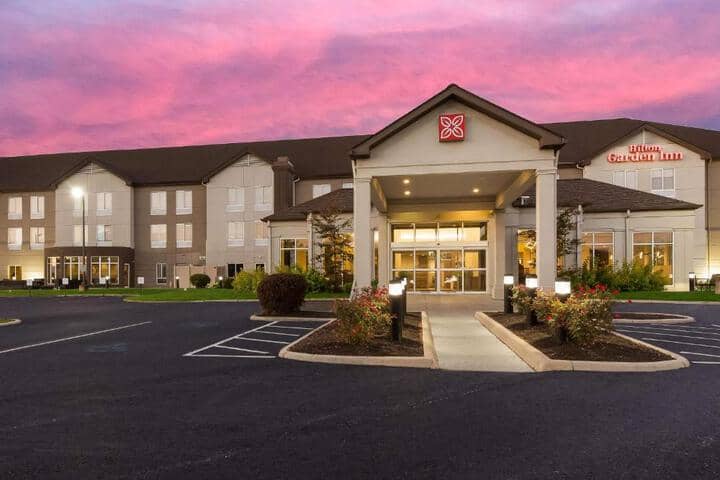 Hotel 4 of 33